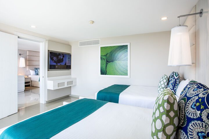 Room 16 of 209