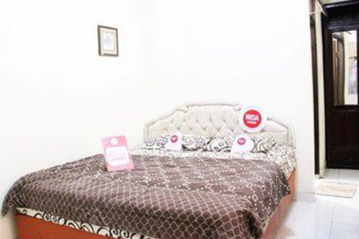 Room 26 of 79