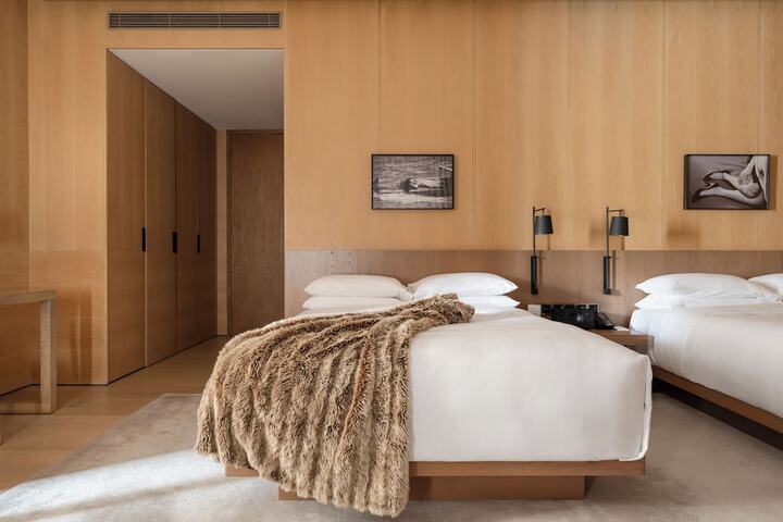 Room 56 of 109