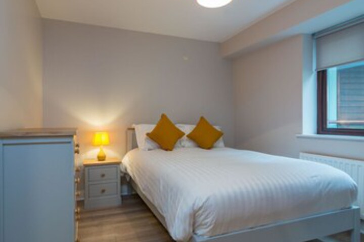 Room 54 of 65