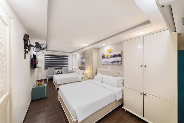 Room 15 of 63