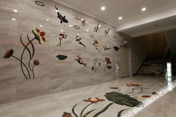 Hotel Interior 11 of 25