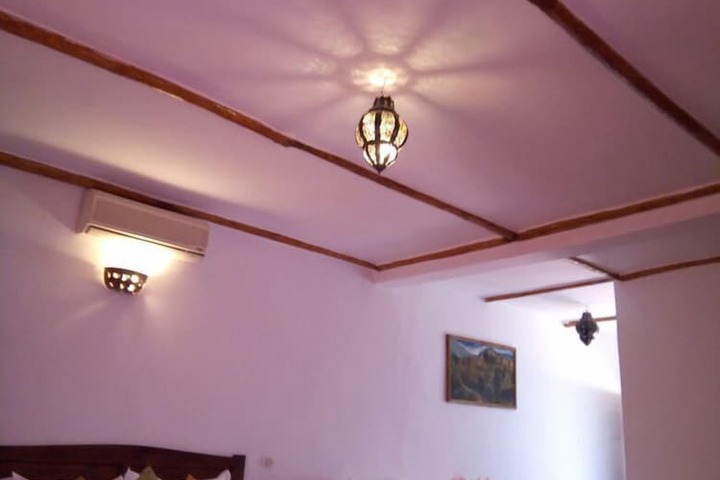 Room 12 of 15