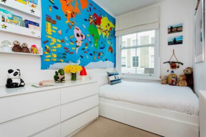 Room 13 of 14