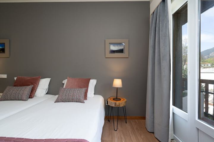 Room 13 of 46