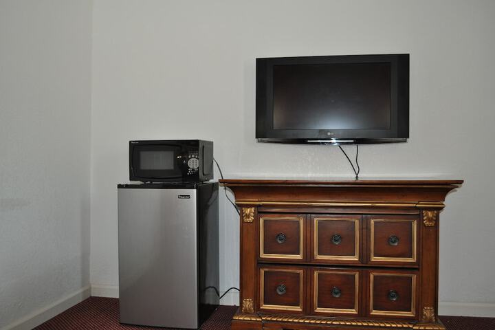 Room 15 of 23