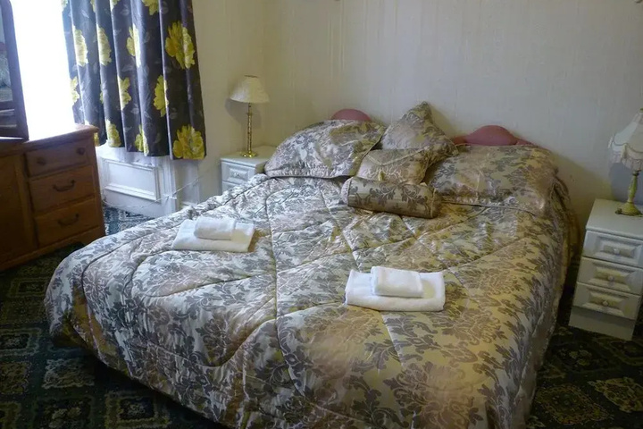 The Aston Hotel