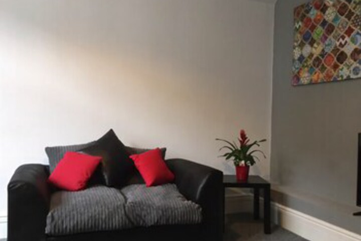 Lounge 20 of 95