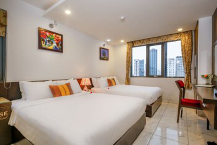 Room 73 of 94