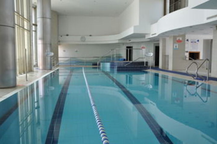 Pool 20 of 40