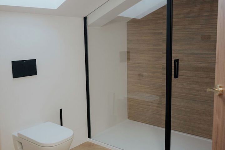 Room 43 of 69
