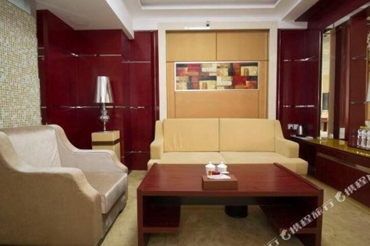Huiquan Holiday Hotel