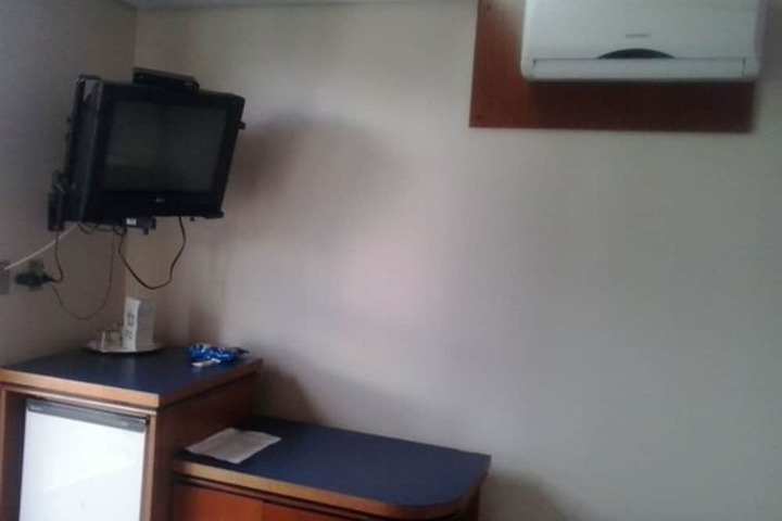 Room 12 of 44