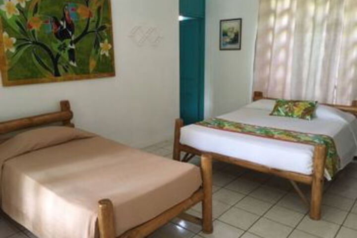 El Mono Loco Hotel