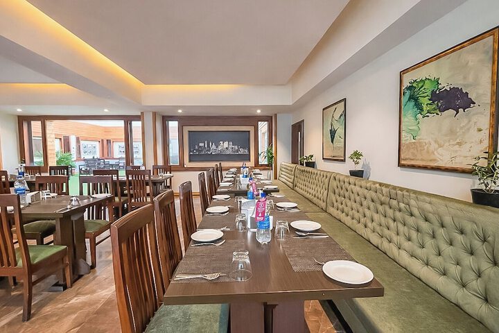 Dining 69 of 79