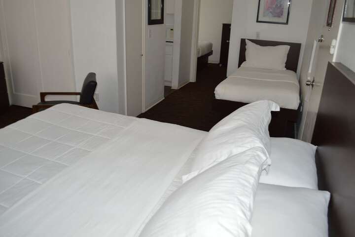 B2 Dxdeluxe Room 2 Queen Beds (14 of 26)