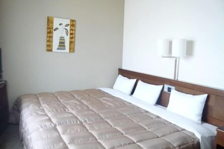 Room 7 of 26