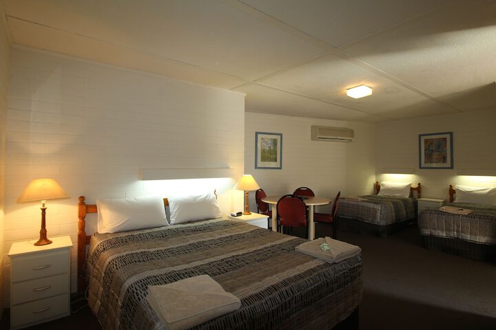Room 4 of 47