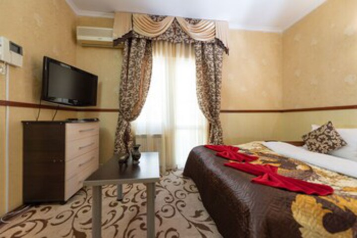 Room 16 of 47