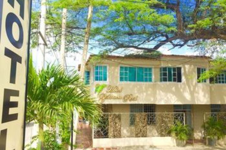 Hotel Gairaca Real