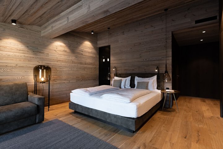 Room 15 of 57