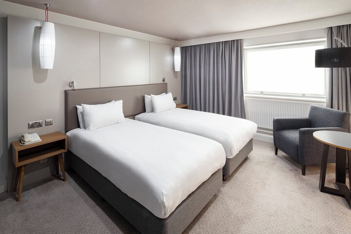 Room 20 of 120