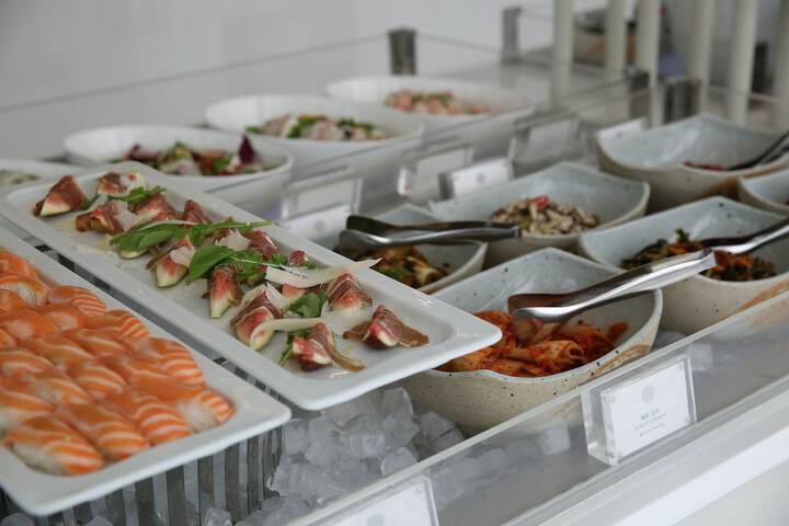 Dining 114 of 161