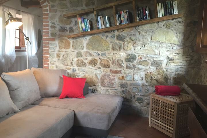 Room 10 of 29