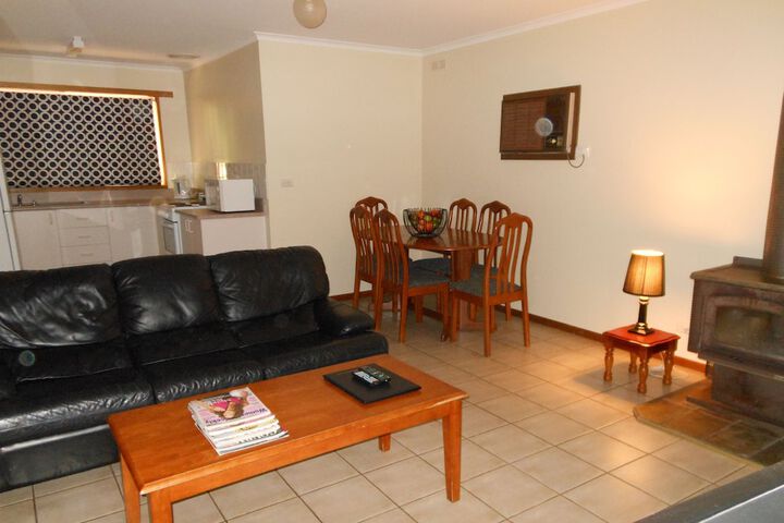 Room 14 of 48