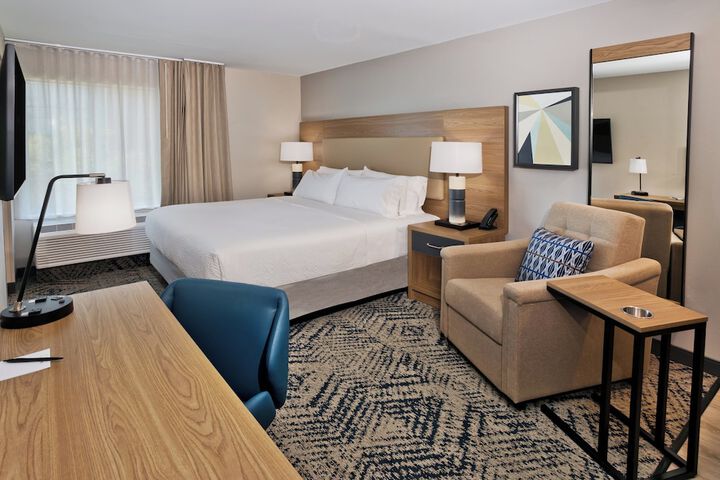 Suite 1 Bed (15 of 16)