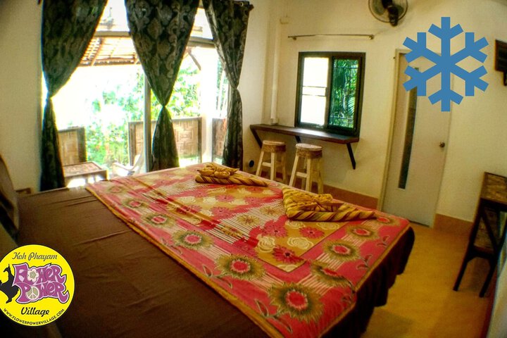 Room 45 of 174