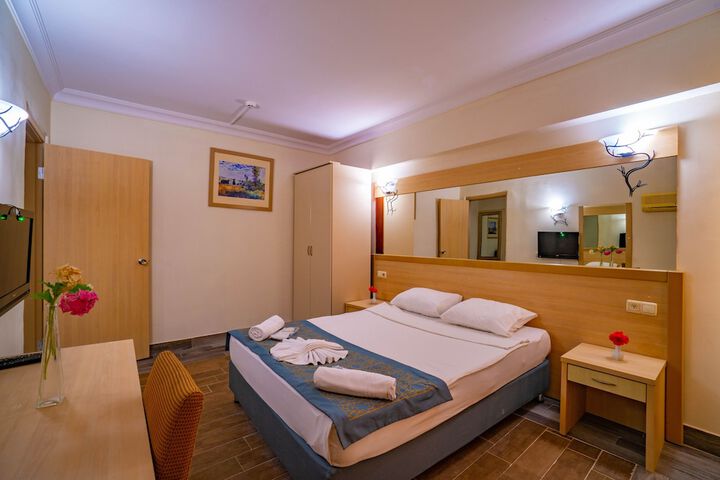 Room Photo