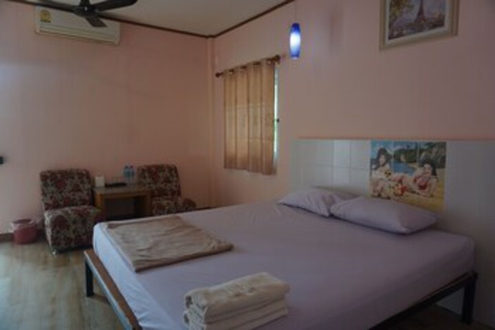 Room 21 of 26