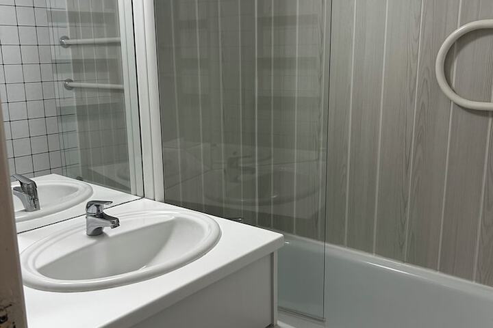Clean Restrooms