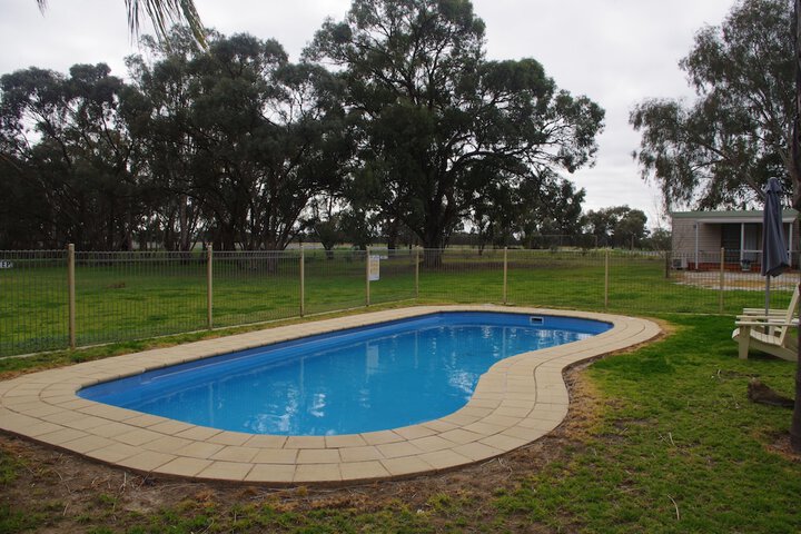 Pool 54 of 73