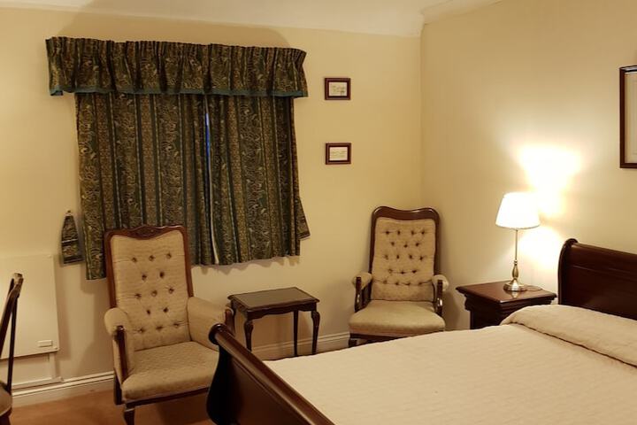 Room 4 of 47