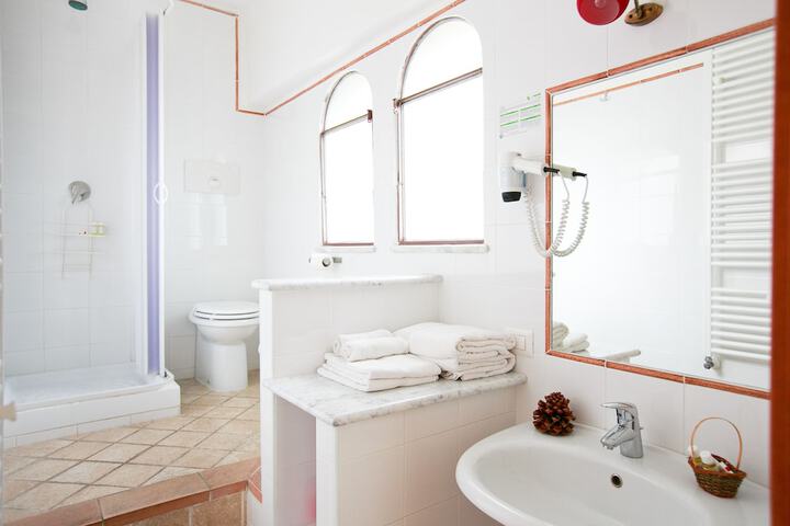Clean Restrooms