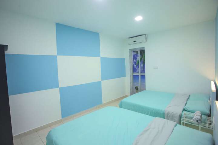 Room 17 of 69