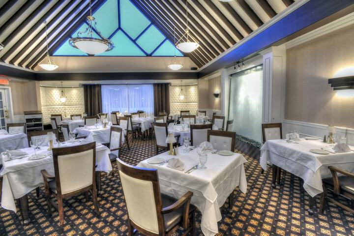 Dining Photos