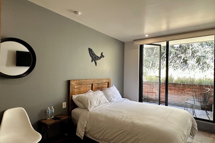 Room 25 of 57