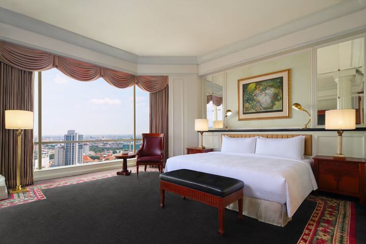 Room 25 of 98