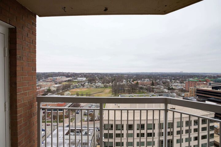 Terrace/Patio 7 of 195