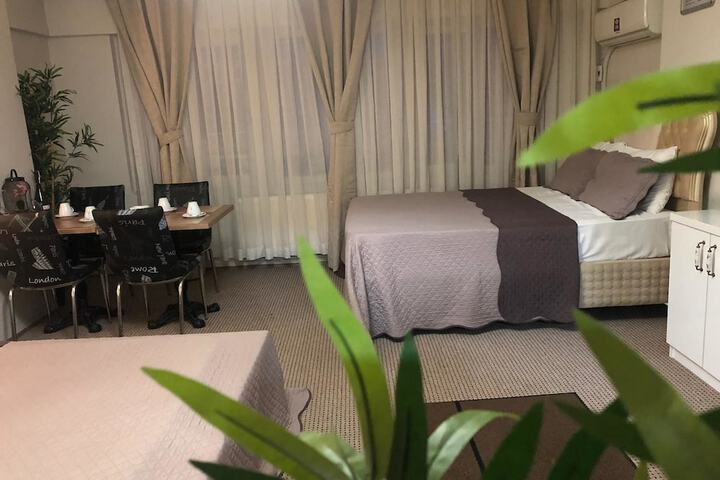 Room 30 of 44