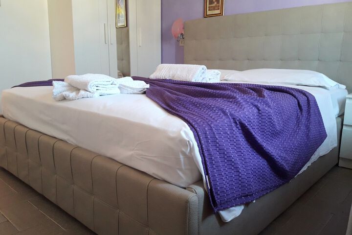 Room 3 of 15