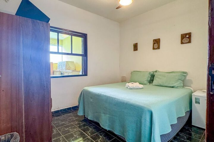 Room 40 of 83