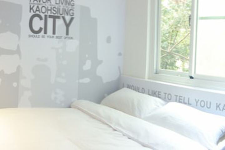 Room 17 of 31