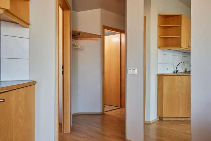Room 37 of 89