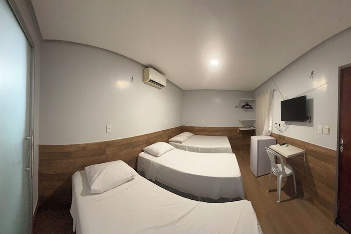 Room 49 of 60
