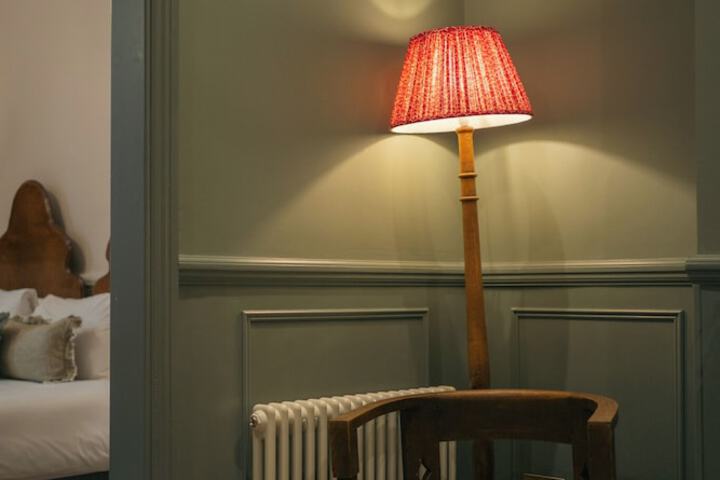 Room 108 of 209