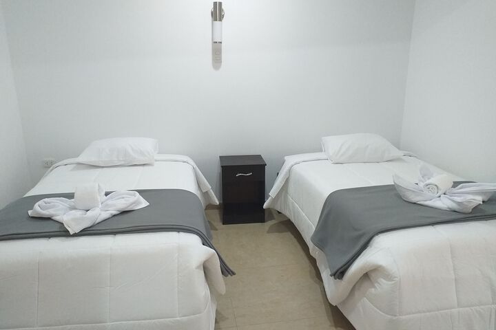 Room 30 of 33